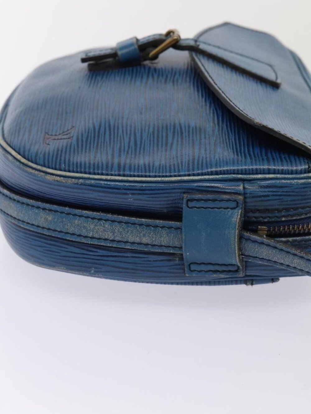 LOUIS VUITTON Epi June Feuille MM Shoulder Bag Blue M52155 LV Auth 82031 - Picture 4 of 16